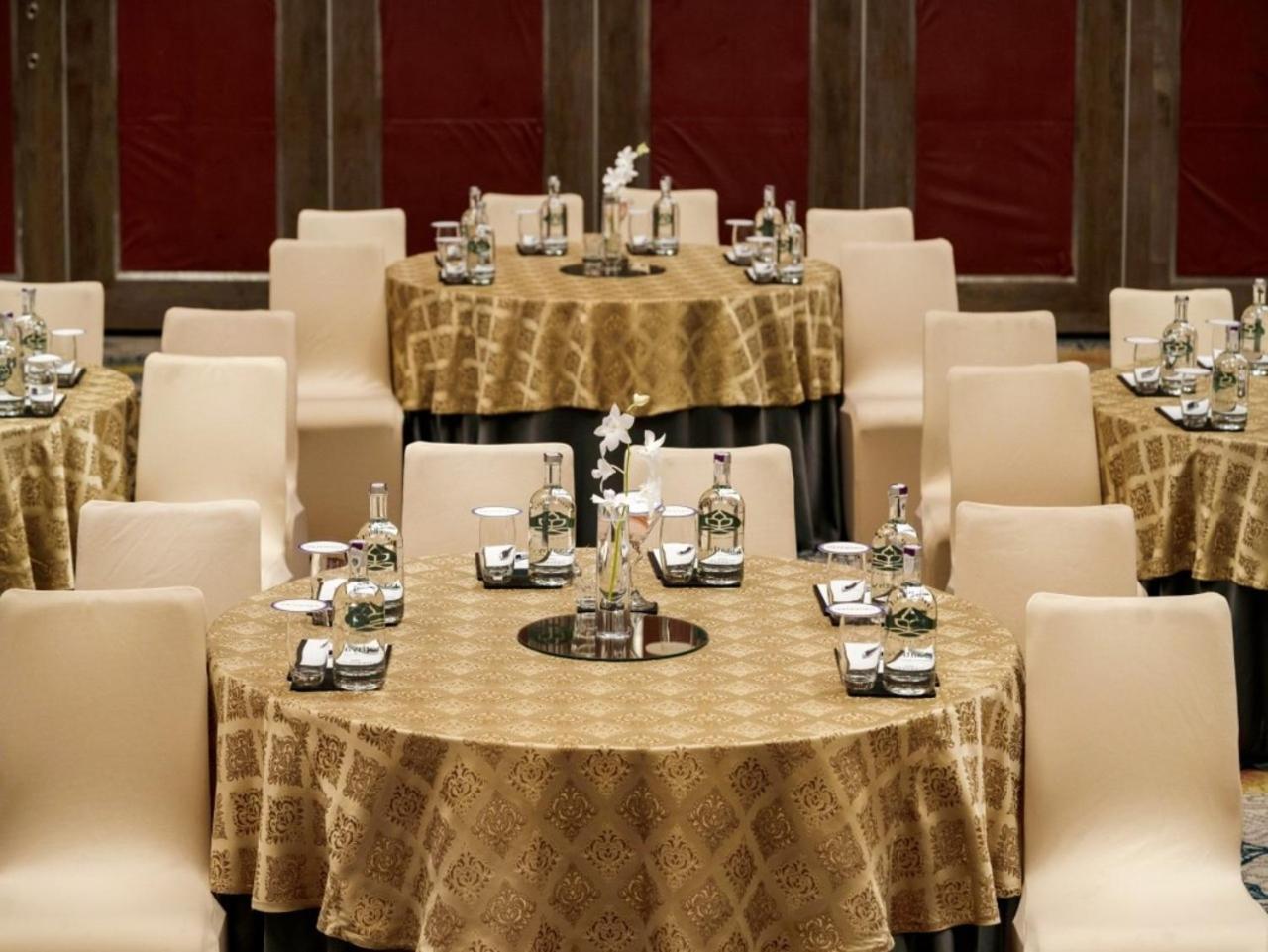 Vivanta Bhubaneswar Dn Square Eksteriør billede